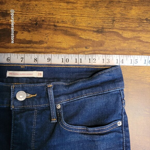 Levi's Jeans 28 Super Skinny 310 Shaping Mid Rise Raw Hem Dark Wash Western - Picture 7 of 13